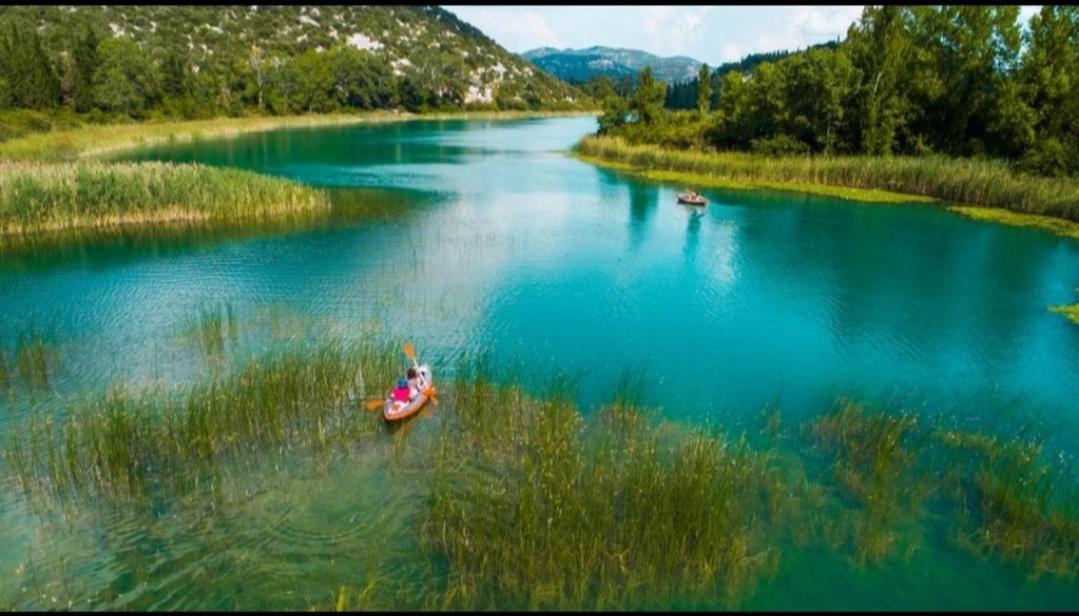 Roza 2 * Ploce (Dubrovnik-Neretva)